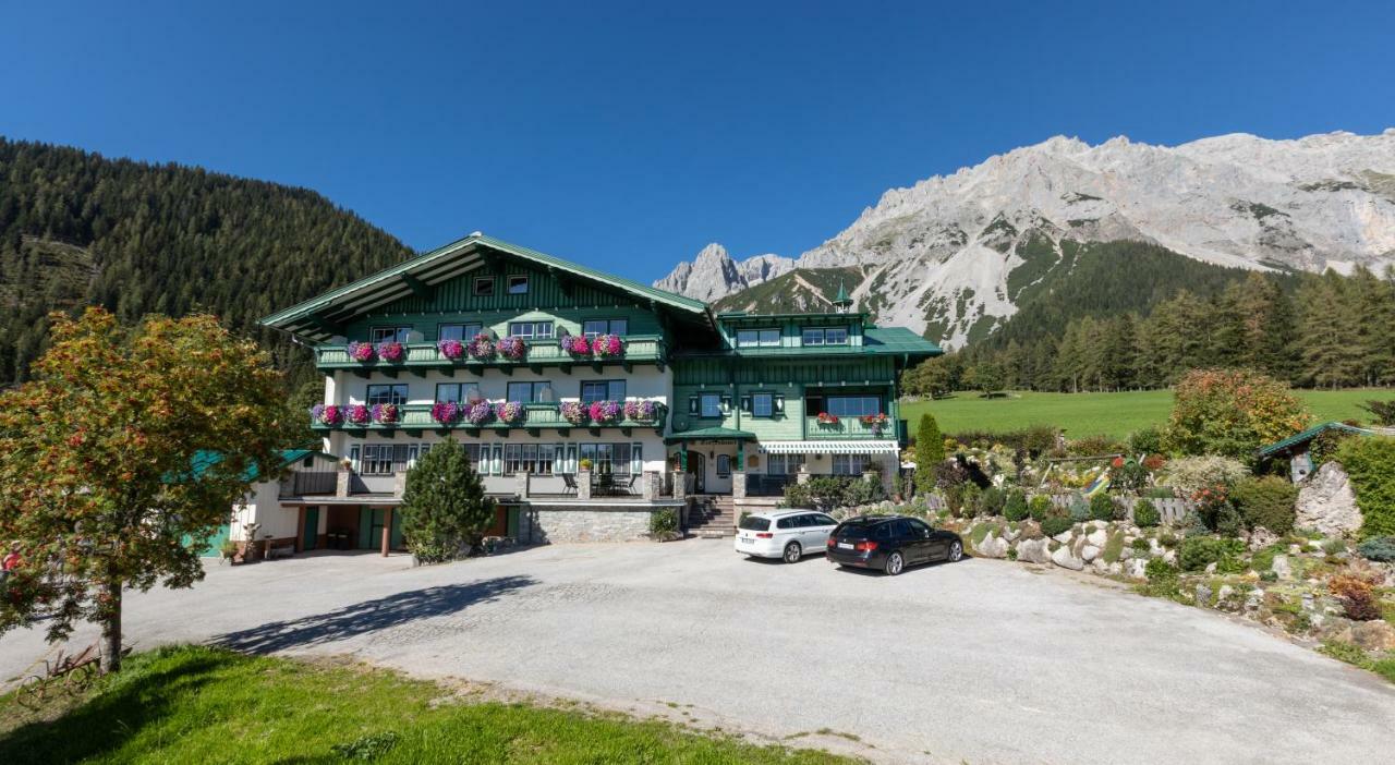 Pension Stoffenbauer Ramsau am Dachstein Bagian luar foto