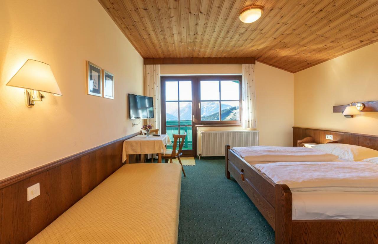 Pension Stoffenbauer Ramsau am Dachstein Bagian luar foto