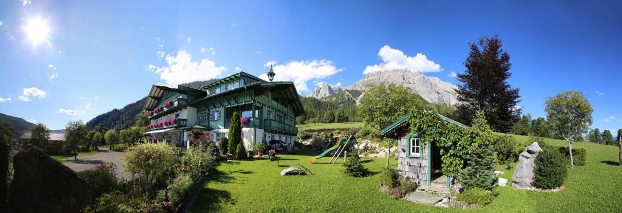 Pension Stoffenbauer Ramsau am Dachstein Bagian luar foto